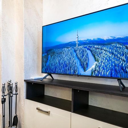 Luxe Apartment Grand Monastery In פמפורובו מראה חיצוני תמונה