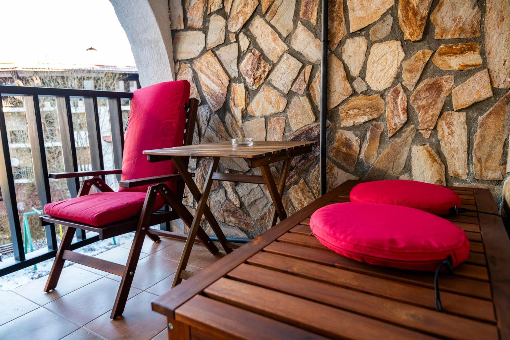 Luxe Apartment Grand Monastery In פמפורובו מראה חיצוני תמונה
