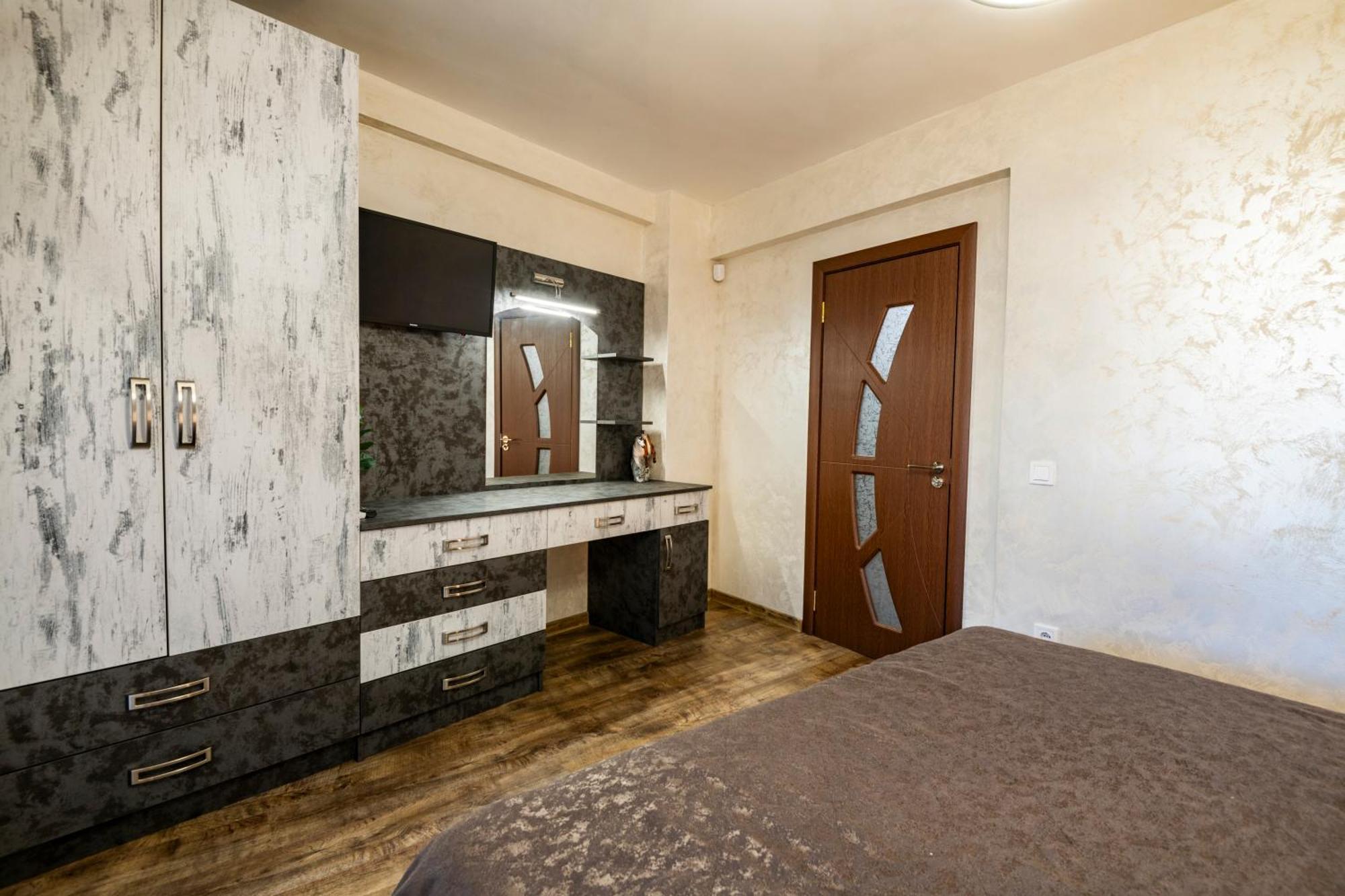 Luxe Apartment Grand Monastery In פמפורובו מראה חיצוני תמונה