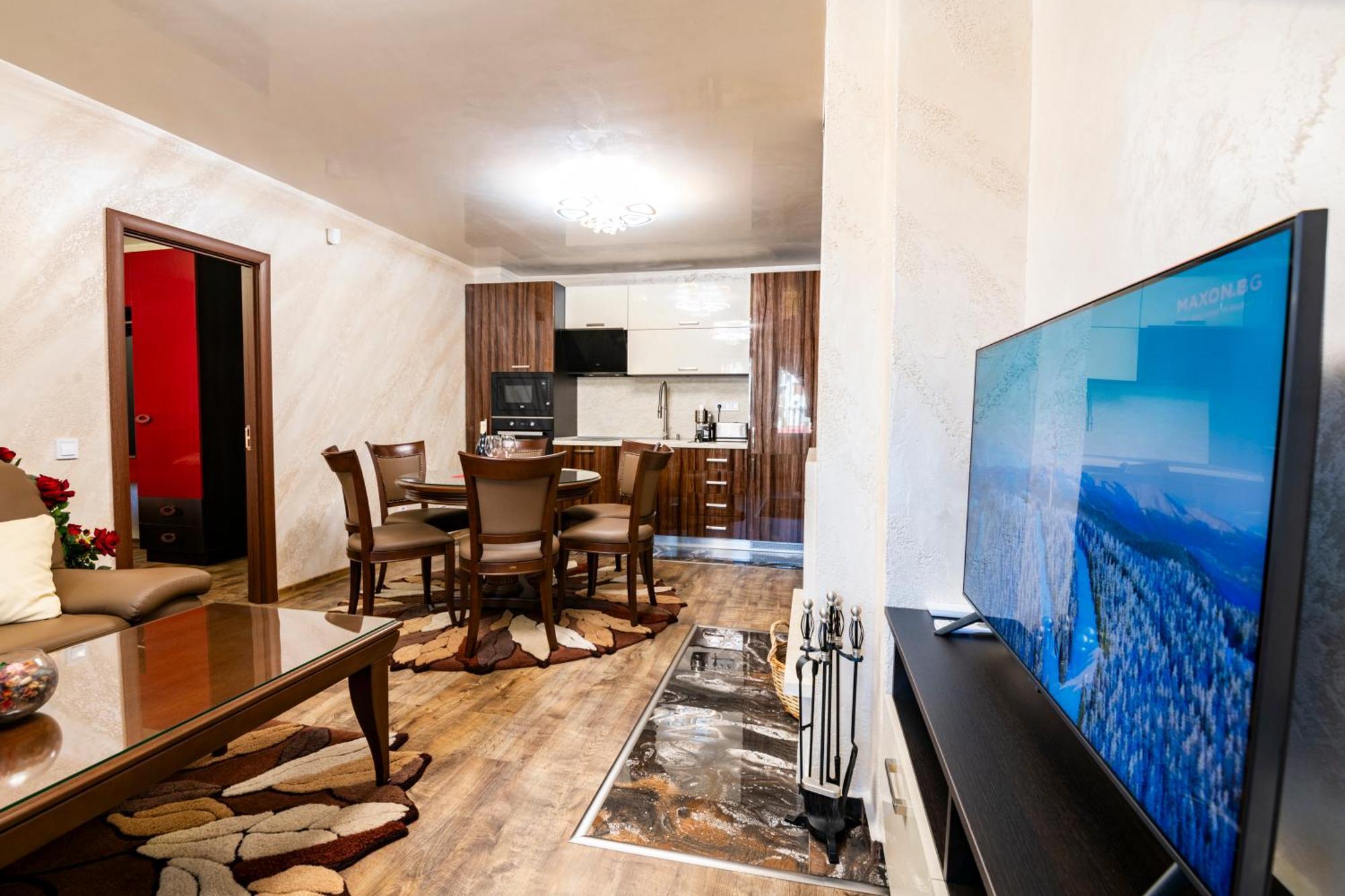 Luxe Apartment Grand Monastery In פמפורובו מראה חיצוני תמונה
